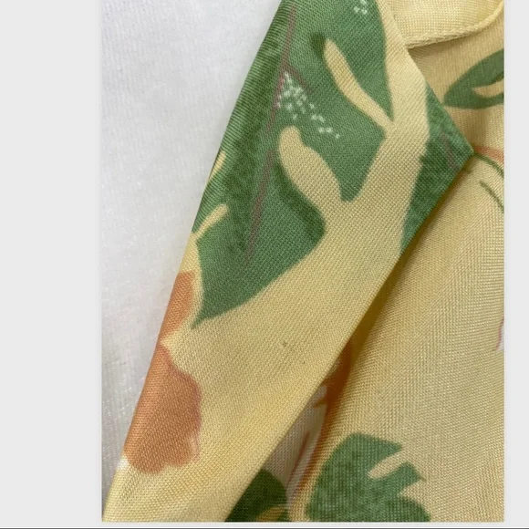 Vintage Pale Yellow Bird Palm Tree Hawaiian Coconut Girl Button Down - Picture 4 of 9
